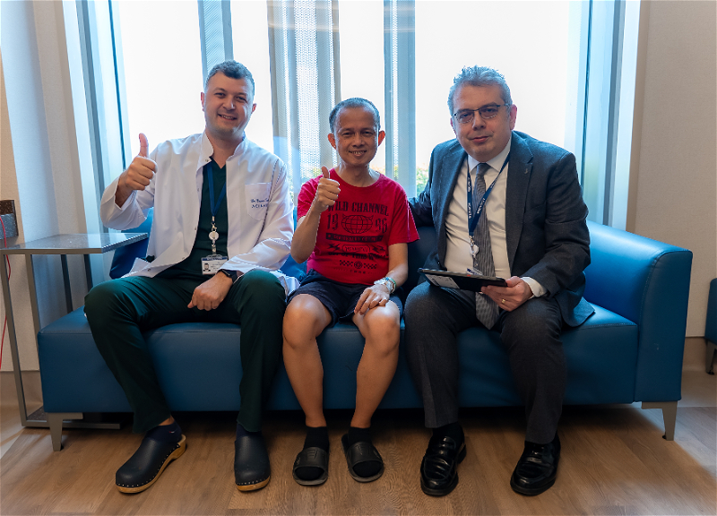 Пять лет борьбы с болезнью Паркинсона: история человека, который нашел шанс в Acıbadem - ФОТО