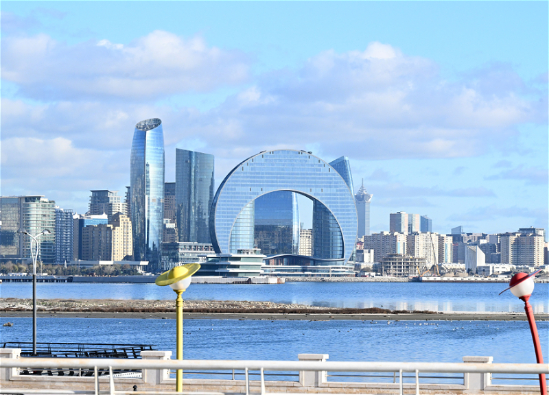 Какой будет погода в Баку в первый майский день? 