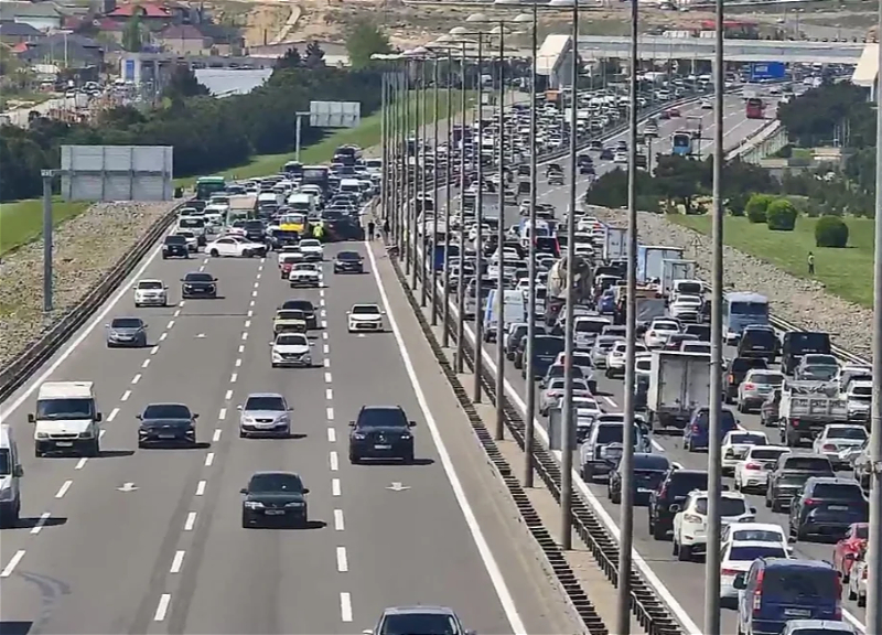 ДТП на Аэропортовском шоссе стало причиной затора на трассе