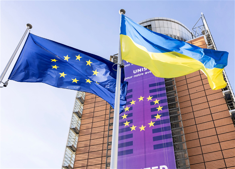 Евросоюз перечислил Украине 3,2 млрд евро