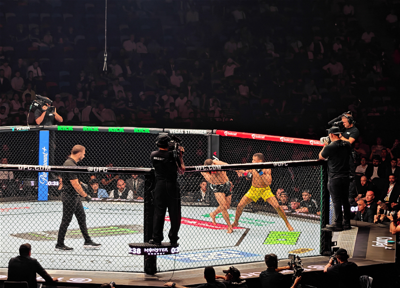 В Баку стартовал международный турнир UFC Fight Night