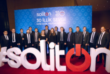 30 İLLİK SEVGİ, SİZİN ÜÇÜN, MİLYONLAR ÜÇÜN!